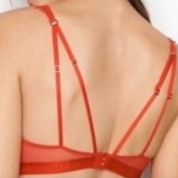 Women's Victoria's Secret Lace High Neck Bra, size 34C - Picture 3 of 14